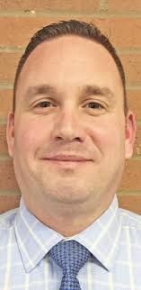 Salem names new principal