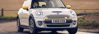 The 2021 honda insight finishes in the middle of our hybrid and electric car rankings. 5 Best Small Electric Cars Car Keys