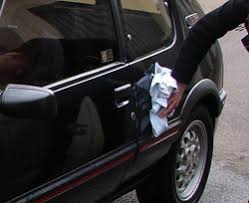Carrosserie Nettoyer Et Renover La Peinture Et Les Plastiques De Sa Voiture Detailing