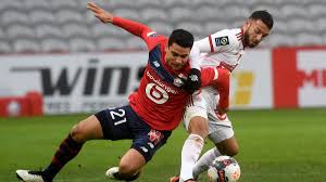 Zirve yarışı veren lyon ve lille, kozlarını parc olympique lyon'da paylaştı. Ligue 1 Lille Comme Lyon Les Dogues Lachent Des Points Contre Brest Eurosport