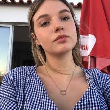 Lea Dolan's Instagram, Twitter & Facebook