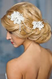 With so many amazing wedding headpiece ideas to consider, choosing the perfect one for your day can be tough. 25 Prettiest Lace Bridal Hairpieces Headpieces For Your Wedding Hairstyles Elegantweddinginvites Com Blog