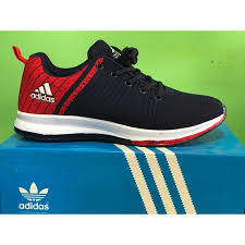 Yang mengemparkan dunia apabila kasut kolabrasi bersama penyanyi lil nas x ini dikatakan dihasilkan mengunakan darah manusia. Kasut Sukan Adidas