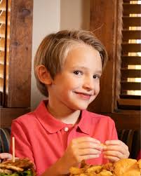 😄 Big smiles, happy bellies. Rafferty's is officially kid-approved! Bring  the whole crew and let's make mealtime the best part of the day.