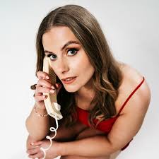 💭I wonder what I'm listening to… 🎧Bigggg announcement coming Friday 1st  August, but I'm going to let all my email subscribers in