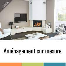 Cheminée contemporaine associant deux tonalités avec deux matériaux, le doré de la pierre de dordogne et le blanc de la pierre du lubéron. Projet Cheminee En Angle Cheminee Sur Mesure Brisach