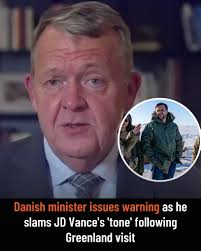 The military members standing behind Vance during his live TV presser in  Greenland don't look to thrilled about taking over Greenland by force if  necessary…