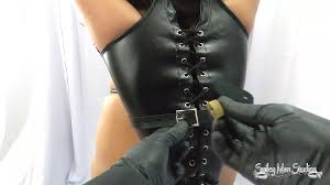 Kira Shelly Leather Armbinder Bondage Porn Videos: 720p HD XXX 2025 |  xHamster