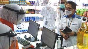 Melamar pekerjaan atas rekomendasi tokoh, orang terkenal, atau pejabat bukan berarti menjadi cara bagi kamu masuk kerja karena orang dalam. Omzet Paling Tinggi Membuat Bright Store Spbu Coco Jalan Raya Juanda Berkonsep Baru Surya