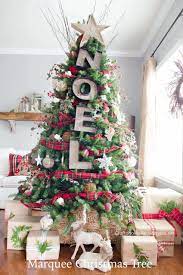 Add some rustic farmhouse style to your tree with a few of these ornaments. 40 Fabulous Rustic Country Christmas Decorating Ideas