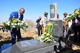 Mahlangu was a south african freedom fighter, struggle activist and operative of the anc militant wing, umkhonto we sizwe. A Tribute To Solomon Mahlangu And The Youth Struggle Against Joblessness Citypress