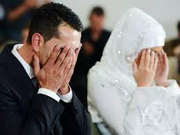 Janganlah mengenepikan ibu bapa dengan alasan taat suami. Hukum Suami Melarang Isteri Menziarahi Ibu Bapa Sendiri Semua Isteri Wajib Tahu