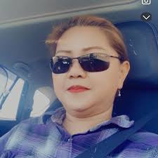 Madam inutz is live now.