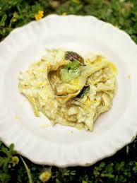 Dit is de belangrijkste fase in de bereiding van risotto, omdat dit het moment is waarop het gerecht de buitengewone, modderachtige romigheid krijgt die het moet hebben. Artichoke Risotto Rice Recipes Jamie Oliver Recipes Risotto Recipes Jamie Oliver Recipes Risotto