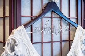 This is a great post to get ideas for bridal shower gifts that would have the bride beaming. Wedding Bridal Shower Gift Ideas Under 25 Myregistry Com