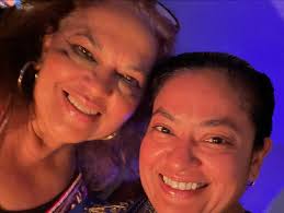 Diwali2024 ✨🪔 Sending the #Sweetness of the Festivities from #OurFamily 🍬  to You & Yours! 🍫📿💖