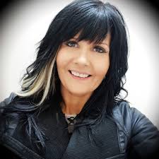 Nail Salon Professionals in Sun Prairie, WI