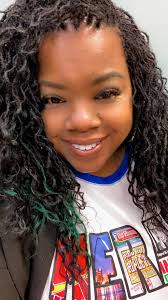 Who makes locs with curly ends?