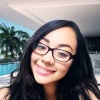 300+ perfiles de «Suyen»