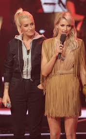 On 14 august 2004 gercke won a casting call for fast food chain burger king. Lena Gercke And Sarah Connor At The Voice Of Germany First Live Show Finals In Berlin Hawtcelebs