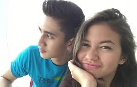Umur 24 tahun) adalah seorang aktor, model, penyanyi, dj berkebangsaan indonesia biografi kehidupan pribadi. Benarkah Verrell Bramasta Berpacaran Dengan Yuki Kato Beritapetang Com