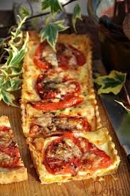 Tarte A La Tomate Et Fromage La Cuisine De Doria Tomate Et Fromage Recettes De Cuisine Tarte Tomate