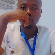 Brasileiro critica música de Nair Nany: “Não chamo isso de louvor” A  cantora gospel Nair Nany tem estado em destaque com a sua música de sucesso  “Melhor Amigo”, mas a canção também