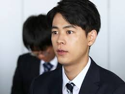 タラちゃん 23 は成田 凌 実写版 サザエさん に出演した感想は 成田凌 髪型 パーマ 種類 髪型