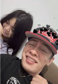 Ayaw mo mamansin Colinn ha 😂 #bghouse #bosstoni