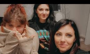 Hey family looking for a stereo my girls 30 year old stereo finally died