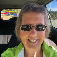 Is the wind cold when it rains in Maui, Hawaii?