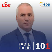 Fadil Halili, kandidat për deputet në Parlamentin e Republikës së Ksoovës  nga radhët e LDK-së. Fadili është nga fshati ynë, fshati Tërpezë, por, që  jeton në Dardani të Ferizajit. Z. Fadilit i