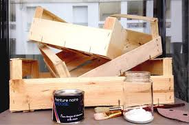 Il comprend 2 portes indépendantes , 1 fermeture par targette, une toile moustiquaire (maille de 1.5mm), 6 tiroirs et peut en contenir 12 au total. Epingle Sur Diy