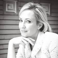 Erika Merrell's Instagram, Twitter & Facebook