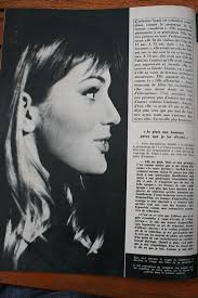 Magazine 1968 Sidney Poitier Judy Huxtable David McCallum Catherine Rouvel 