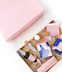 Shop.alwaysreview.com has been visited by 1m+ users in the past month Super Cute Pink Packaging Gift Box Design Print Packaging Packaging Design Inspiration