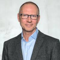 40+ "Roger Maier" profiles