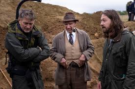 Review Buried Treasure Impending War And Loss In The Dig Entertainment Theindependent Com