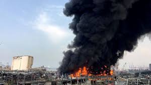 Significado de explosão tradução informações sobre explosão no dicionário e enciclopédia gratuitos em inglês. Incendio De Grandes Dimensoes Atinge Porto De Beirute Um Mes Depois Da Explosao Renascenca