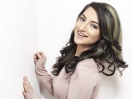 Rahman's music & story collaboration from ehan bhat's tamil musical movie, 99 songs feat by. After Singing Three Songs In Ar Rahman S 99 Songs Poorvi Koutish Is Planning Her Debut Ep