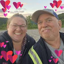 Salem visit during Thanksgiving or spring break?