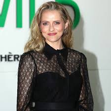 Palmer shared sweet photos of her. Pregnant Teresa Palmer Has Been Breastfeeding For Nearly 8 Years Straight E Online News Express Us