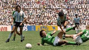 Im finale spielte beckenbauers elf gegen argentinien. Matthaus Wichtigste Landerspiele Das Erste Wm Finale Dfb Deutscher Fussball Bund E V