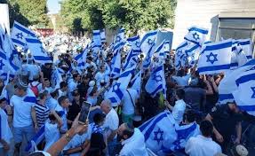 • בלון נפץ התפוצץ מעל יישוב בעוטף עזה, אין נפגעים. F Onp Edjeicfm