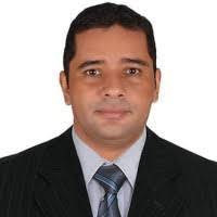 Efrain Parada's Instagram, Twitter & Facebook