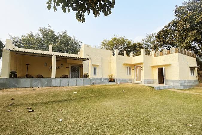 The Dak Bungalow | Farm Stay