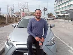 Por conducir un Uber en Veracruz, Edwin terminó preso y en la ruina