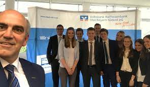 Wir, die volksbank raiffeisenbank oberbayern südost eg, sind viel mehr als nur eine bank. Earlybird Fruhzeitig Die Zukunft Gestalten Next