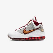 Since 2003, all eyes have been on lebron james, and they've remained glued there. Kids Lebron James Shoes Nike Sa