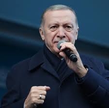 Ahmet Hakan: Erdoğan'ın İstanbul'da sahaya inmesi şart